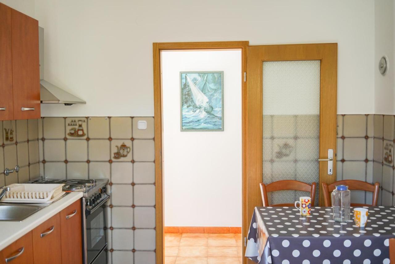 Apartments Sanja Црес Екстер'єр фото